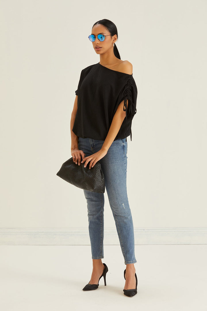 Off Shoulder Oversize Top in Black - jqwholesale.com