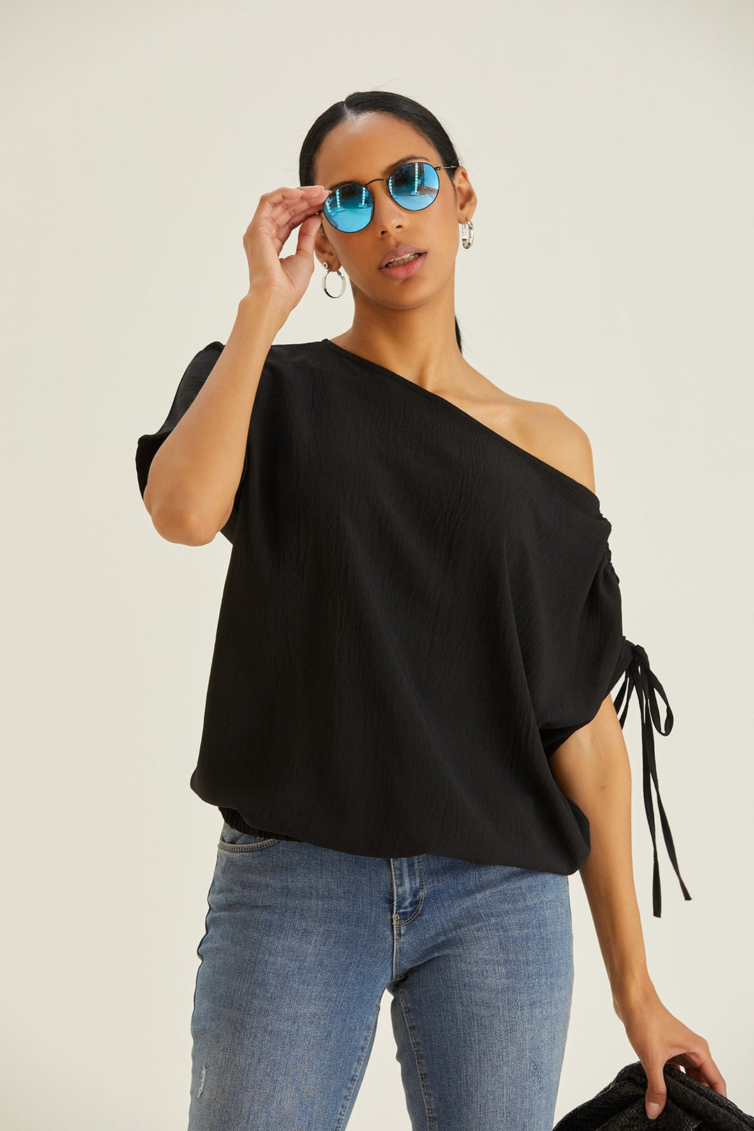 Off Shoulder Oversize Top in Black - jqwholesale.com