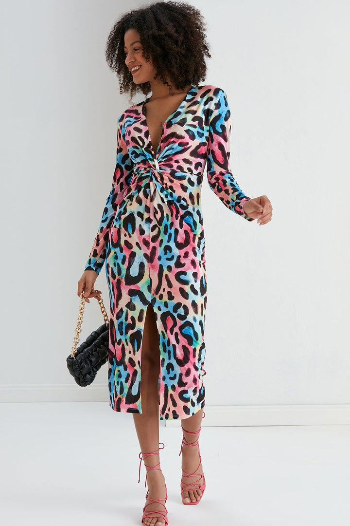 Long Sleeve Twist Midi dress in Leopard print - jqwholesale.com