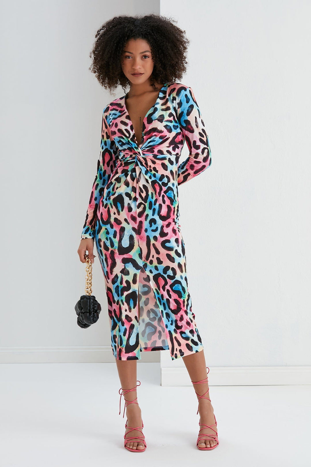 Long Sleeve Twist Midi dress in Leopard print - jqwholesale.com