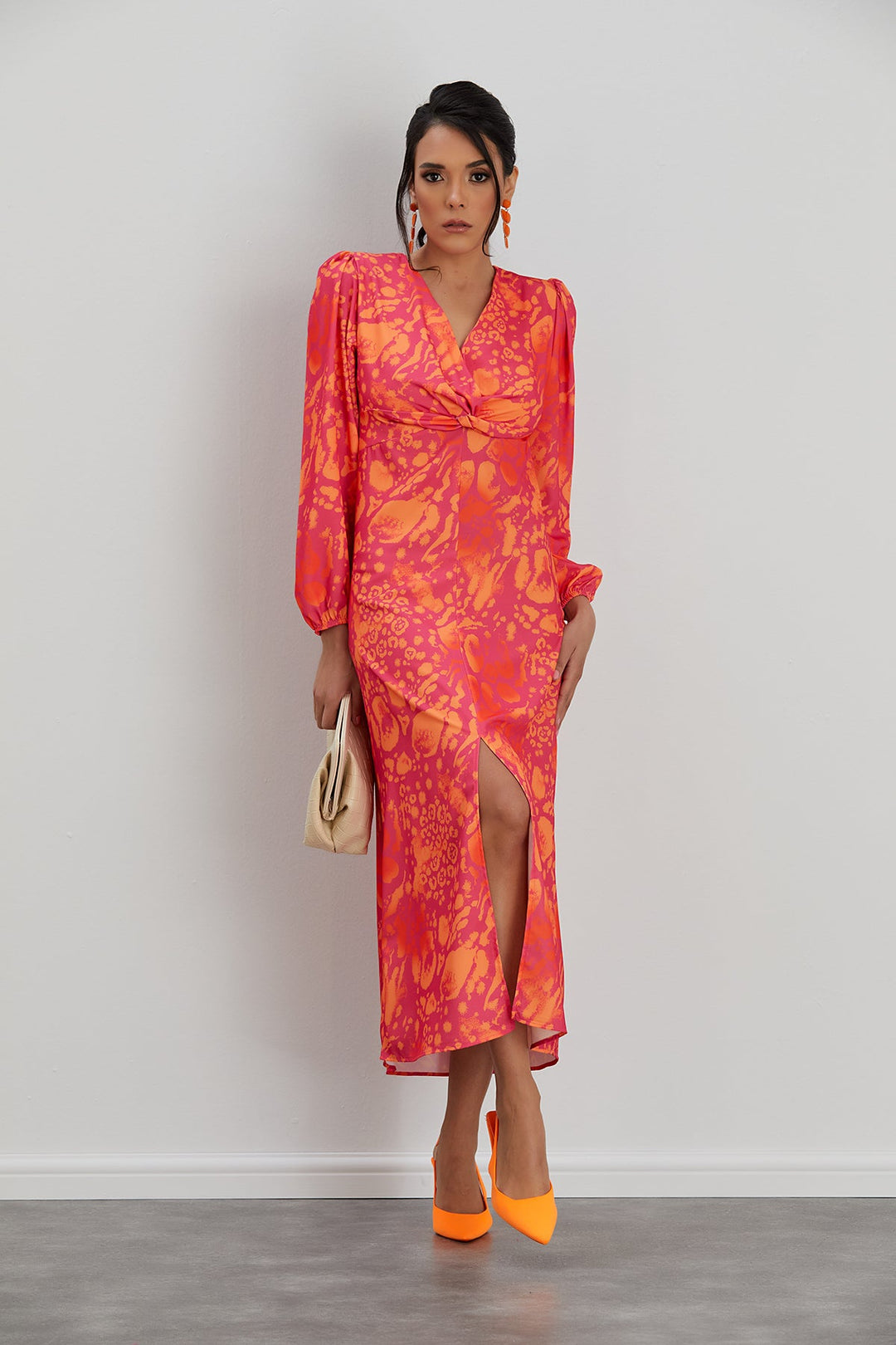 Rita Twist Midi Dress in Orange Leopard print - jqwholesale.com