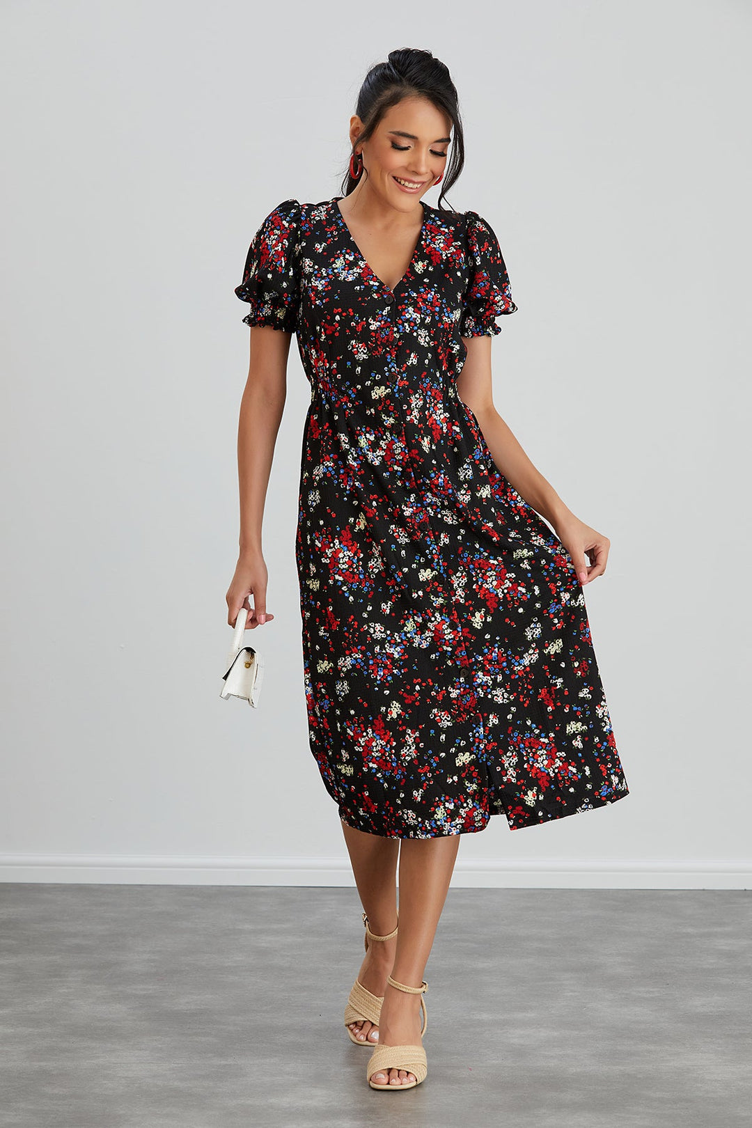 Shirt Midi Dress in Black Floral print - jqwholesale.com