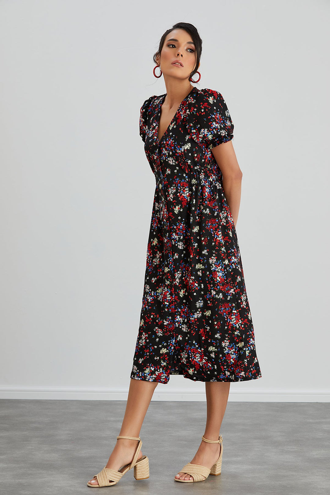 Shirt Midi Dress in Black Floral print - jqwholesale.com